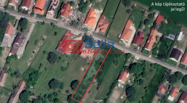 Szokolya - Árkai utca:  1263 m²-es telek   (20'500'000 ,- Ft)