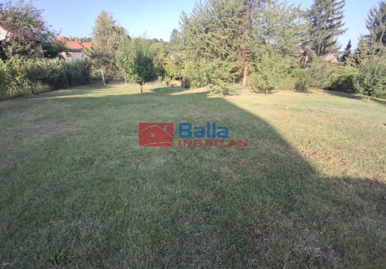 Ábrahámhegy - Zsákutca:  720 m&sup2;-es telek   (36'800'000 ,- Ft)