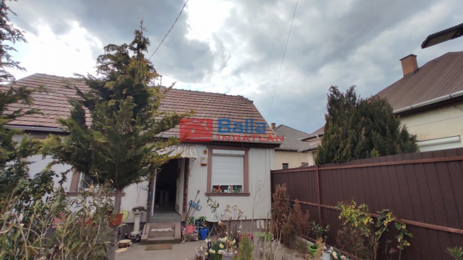 Eladó 54 m²-escsaládi ház Adony, Táncsics Mihály utca: 37'900'000 Ft