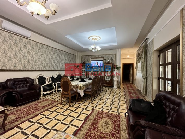 Eladó 225 m²-escsaládi ház Alsónémedi, Szép, karbantartott ház: 195'000'000 Ft