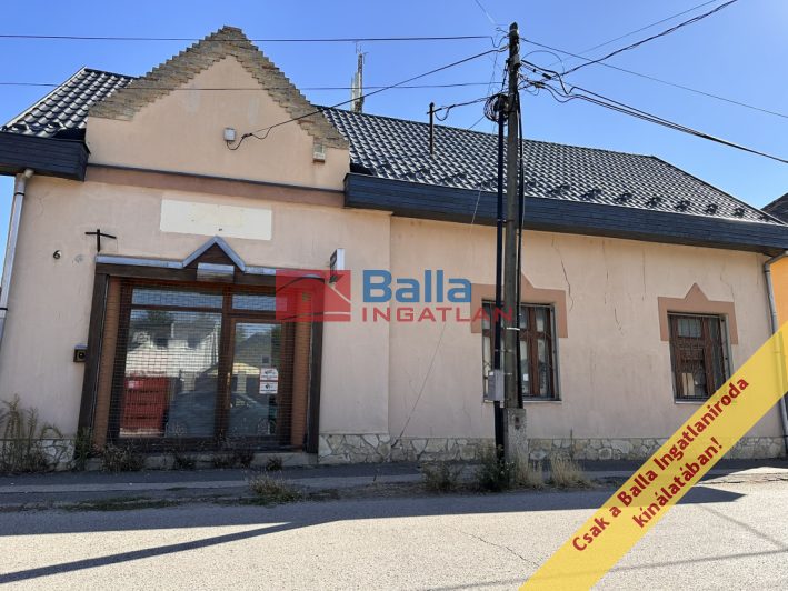 Eladó 140 m²-escsaládi ház Aszód, Ady Endre utca: 110'000'000 Ft