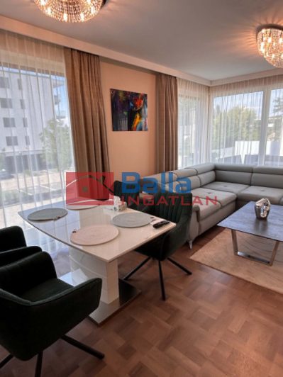 Eladó 60 m²-estársasházi lakás Balatonlelle, Vízpart közeli utca: 121'900'000 Ft