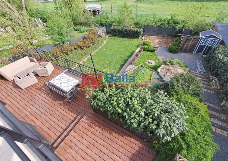 Eladó 285 m²-escsaládi ház Biatorbágy, Szabadság utca: 254'900'000 Ft