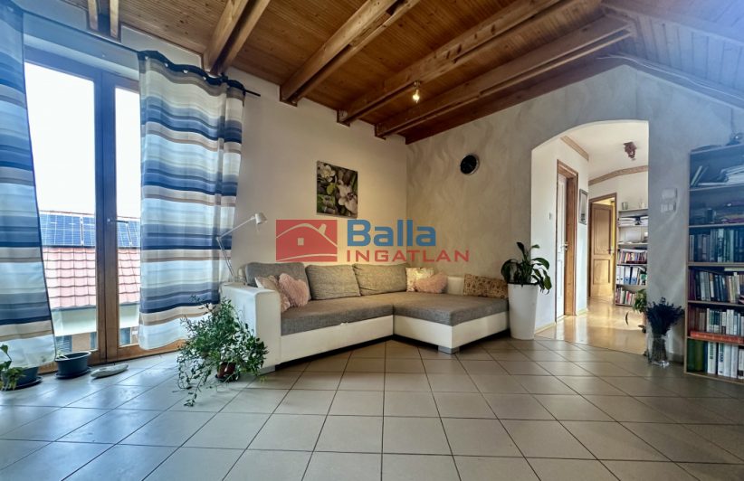 Eladó 180 m²-escsaládi ház Budakalász, Budakalász: 138'000'000 Ft