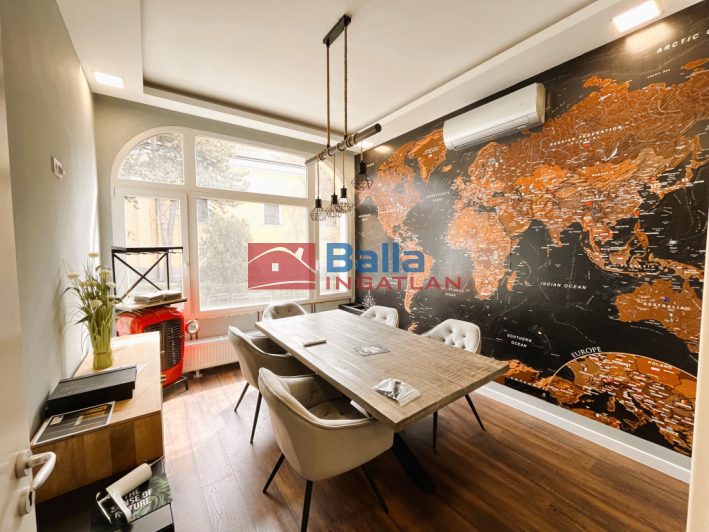 Eladó 161 m²-esüzlethelyiség utcai bejárattal Budakeszi, Központ: 84'900'000 Ft