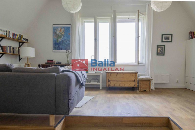 II. kerület (Rózsadomb) - ZIVATAR utca:  66 m&sup2;-es társasházi lakás   (119'500'000 ,- Ft)