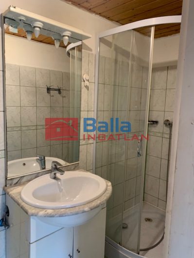 Eladó 46 m²-escsaládi ház III. Kerület (Békásmegyer-Rókahegy) , Óbor utca utca: 69'900'000 Ft