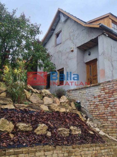 III. Kerület (Békásmegyeri ltp Hegy felől) - Ország út:  295 m&sup2;-es családi ház   (269'900'000 ,- Ft)