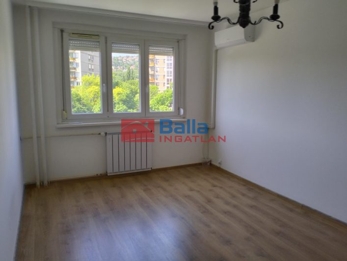 Eladó 50 m²-estársasházi lakás III. Kerület (Gyógyszergyár utcai ltp) , Vörösvári út: 66'400'000 Ft