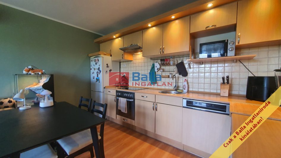 III. Kerület (Testvérhegy) - BÓBITA utca:  50 m&sup2;-es társasházi lakás   (69'900'000 ,- Ft)