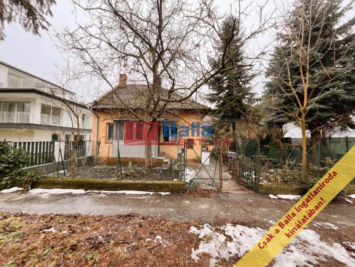 III. Kerület (Törökkő) - Bojtár utca:  80 m&sup2;-es családi ház   (168'000'000 ,- Ft)