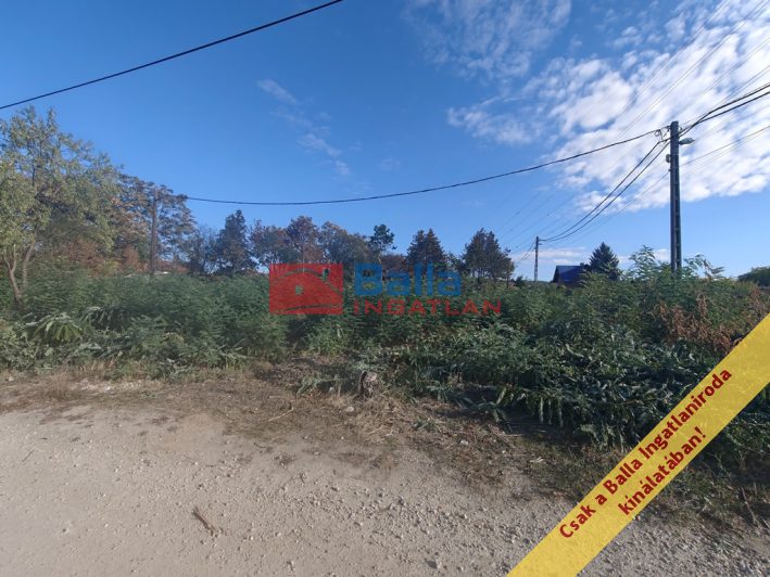 Eladó 1000 m²-estelek III. Kerület (Ürömhegy) , Ürömfű utca: 89'900'000 Ft