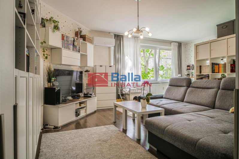 Eladó 61 m²-estársasházi lakás IV. Kerület (Káposztásmegyer I.) , Ügető utca: 80'000'000 Ft