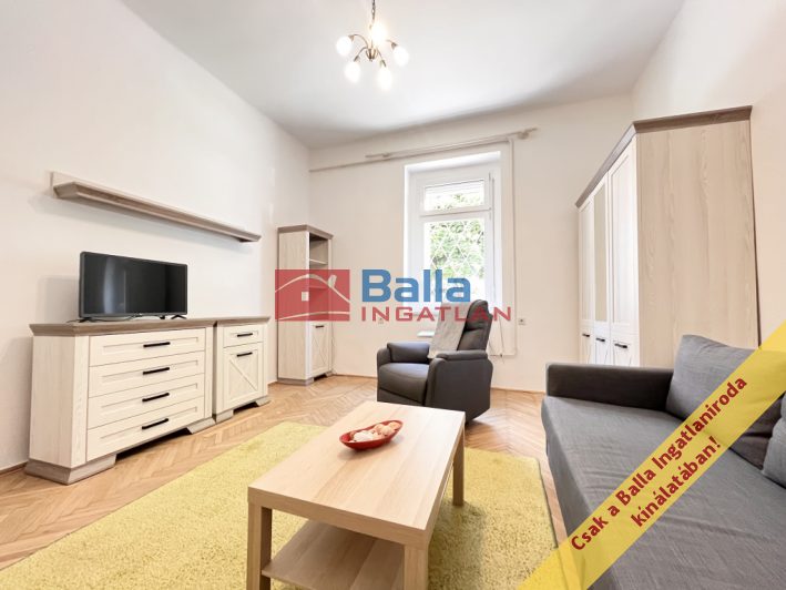 Eladó 38 m²-estársasházi lakás IV. Kerület (Újpest) , Árpád út: 49'900'000 Ft