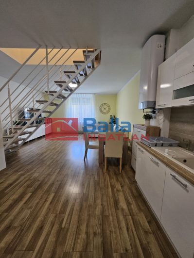 Eladó 75 m²-esházrész IV. Kerület (Újpest) , Istvántelki közeli út: 82'000'000 Ft