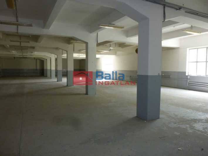 IV. Kerület (Újpest) - Váci út:  6000 m&sup2;-es egyéb üzlethelyiség   (1'000 ,- Ft)