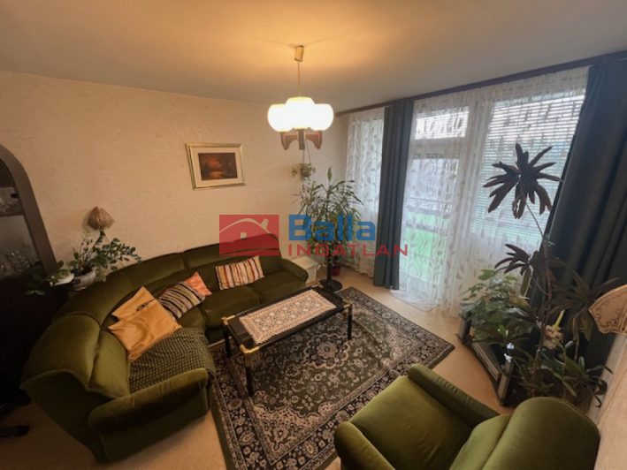 IV. Kerület (Újpest) - Závodszky Zoltán utca:  71 m&sup2;-es társasházi lakás   (74'800'000 ,- Ft)