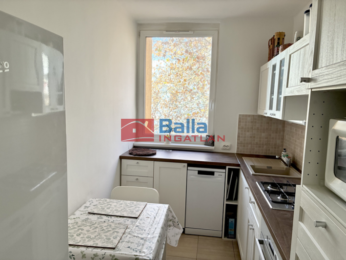 IX. Kerület (József Attila ltp.) - Börzsöny utca:  54 m&sup2;-es társasházi lakás   (78'900'000 ,- Ft)