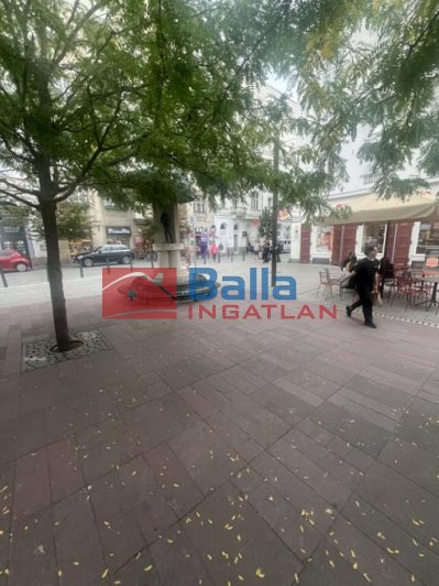 Eladó 35 m²-estársasházi lakás V. Kerület (Bank negyed) , Arany János utca: 64'900'000 Ft