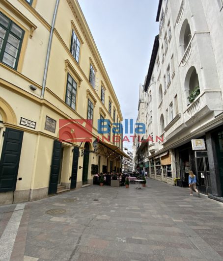 V. Kerület (Belváros) - Fehérhajó utca:  94 m&sup2;-es társasházi lakás   (189'000'000 ,- Ft)