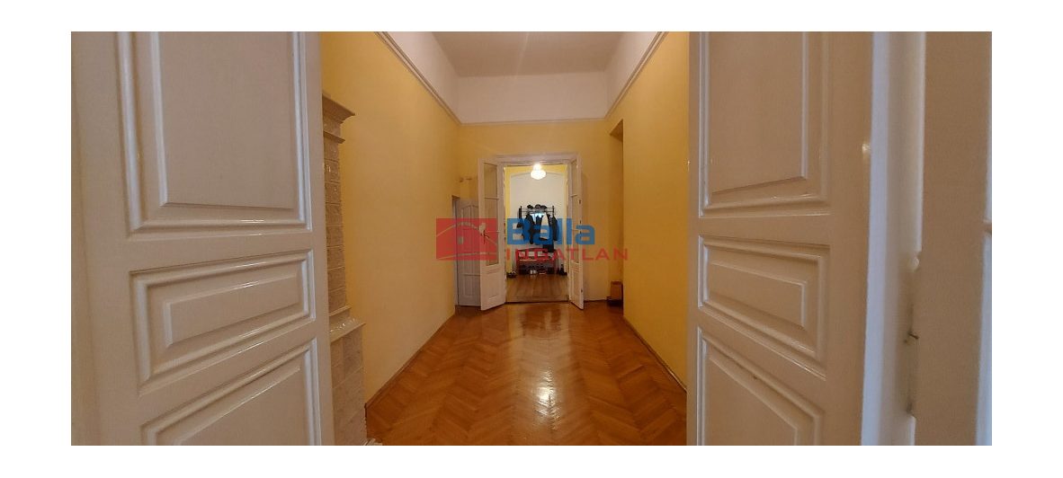 Eladó 125 m²-estársasházi lakás V. Kerület (Belváros) , Hercegprímás utca: 220'000'000 Ft