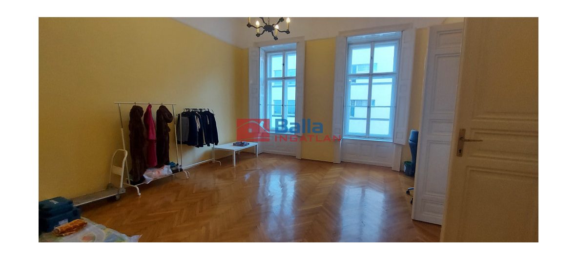 Eladó 125 m²-estársasházi lakás V. Kerület (Belváros) , Hercegprímás utca: 220'000'000 Ft