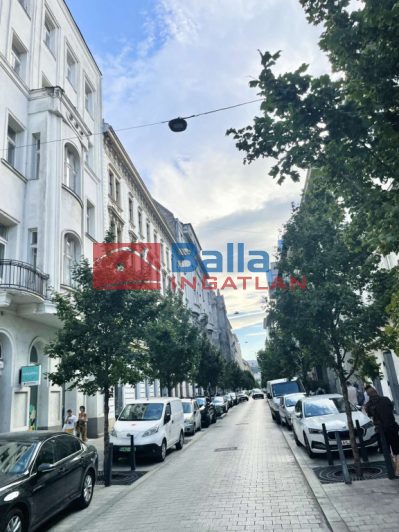 Eladó 66 m²-estársasházi lakás V. Kerület (Lipótváros) , Lipótvárosvan 3 szobás ingatlan: 125'000'000 Ft