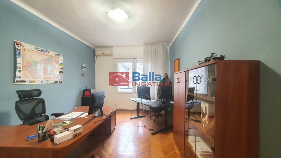 V. Kerület (Lipótváros) - SZALAY utca:  78 m&sup2;-es társasházi lakás   (159'500'000 ,- Ft)