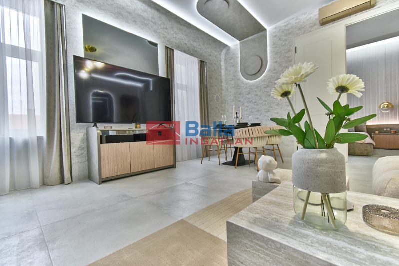 Eladó 121 m²-estársasházi lakás VI. Kerület (Nagykörúton belül) , Teréz körút: 339'000'000 Ft