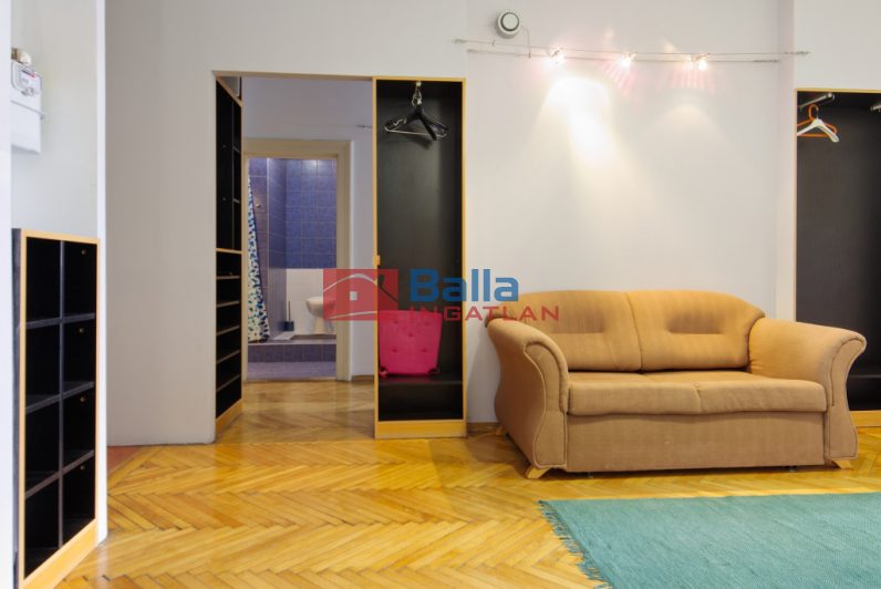 Eladó 136 m²-estársasházi lakás VII. Kerület (Belső-Erzsébetváros) , István utca: 119'900'000 Ft