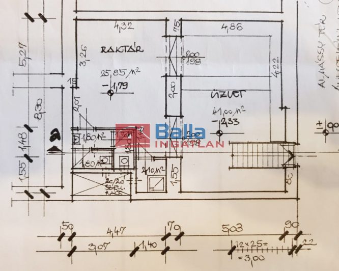 VII. Kerület (Középső-Erzsébetváros) - ALMÁSSY TÉR:  74 m&sup2;-es üzlethelyiség utcai bejárattal   (29'800'000 ,- Ft)