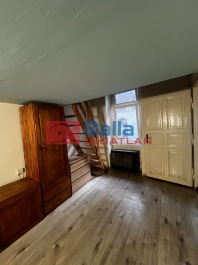 Eladó 25 m²-estársasházi lakás VII. Kerület (Középső-Erzsébetváros) , Dob utca: 39'900'000 Ft