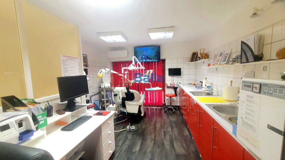 Kiadó 21 m²-esüzlethelyiség utcai bejárattal VII. Kerület (Ligetváros) , BERENDEZETT FOGORVOSI RENDELŐ Budapest VII.: 500'000 Ft