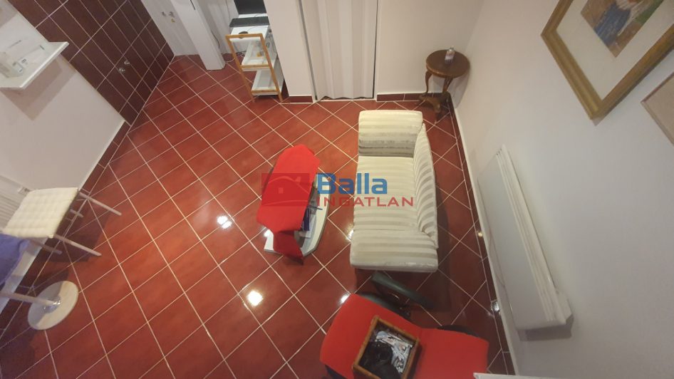 Eladó 21 m²-esüzlethelyiség utcai bejárattal VII. Kerület (Ligetváros) , BERENDEZETT FOGORVOSI RÖNTGENLABOR BP.VII.: 52'000'000 Ft