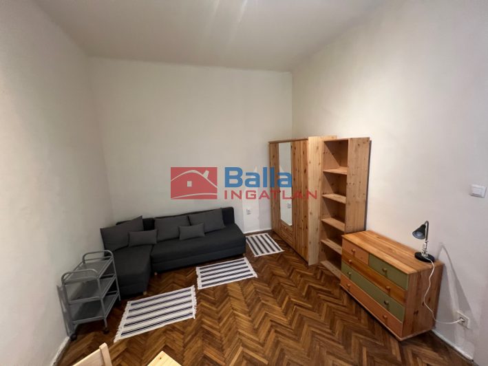 Kiadó 25 m²-estársasházi lakás VII. Kerület (Nagykörúton belül) , Klauzál utca: 180'000 Ft