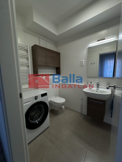 Kiadó 40 m²-estársasházi lakás VIII. Kerület (Corvin negyed) , Corvin sétány: 360'000 Ft