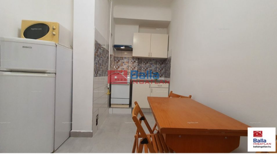 Kiadó 35 m²-estársasházi lakás VIII. Kerület (Józsefváros) , Baross utca: 180'000 Ft