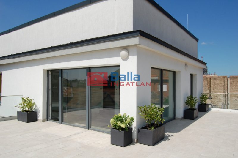 Eladó 57 m²-estársasházi lakás VIII. Kerület (Józsefváros) , Homok utca: 114'990'000 Ft