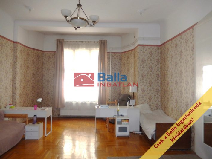Eladó 111 m²-estársasházi lakás VIII. Kerület (Palotanegyed) , Vas utca: 134'000'000 Ft