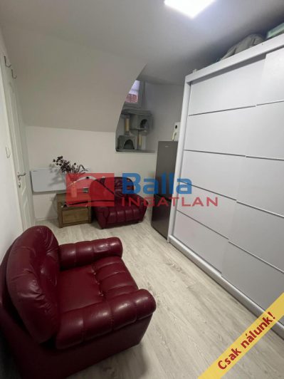 Eladó 26 m²-estársasházi lakás X. Kerület (Ligettelek) , Füzér utca: 22'990'000 Ft