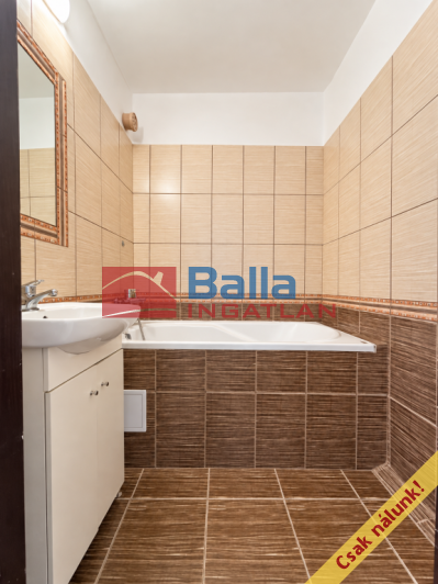 Eladó 59 m²-estársasházi lakás X. Kerület (Óhegy) , Noszlopy utca: 63'000'000 Ft