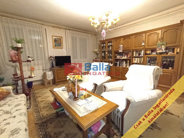 X. Kerület (Óhegy közelében) - Mongol utca:  49 m&sup2;-es társasházi lakás   (55'000'000 ,- Ft)