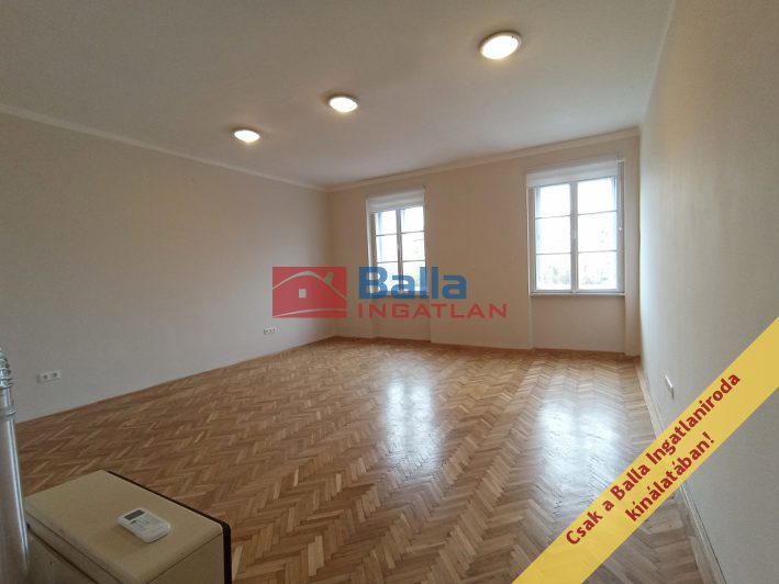 Eladó 48 m²-estársasházi lakás X. Kerület (Újhegy) , Gyömrői út: 43'000'000 Ft