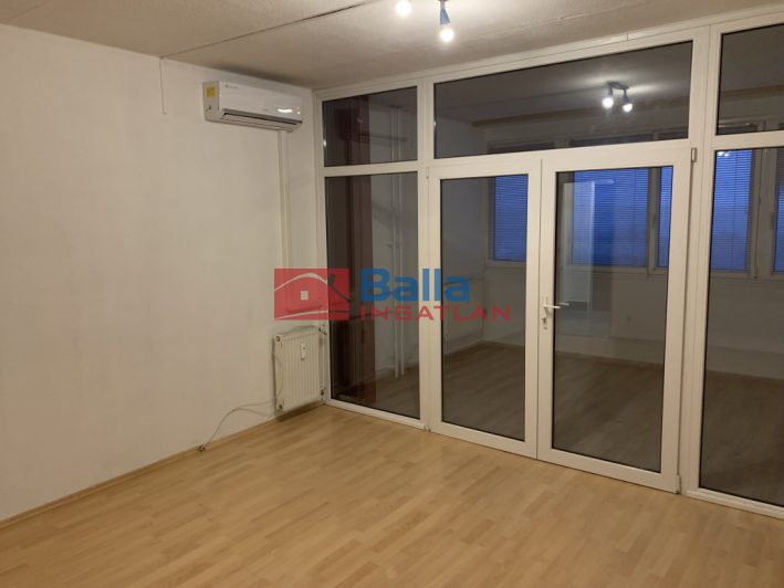 XI. Kerület (Őrmező) - Menyecske utca:  49 m&sup2;-es társasházi lakás   (74'900'000 ,- Ft)