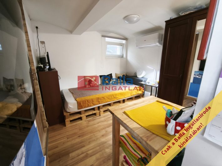 XIII. Kerület (Angyalföld) - Angyalföld:  20 m&sup2;-es társasházi lakás   (26'900'000 ,- Ft)