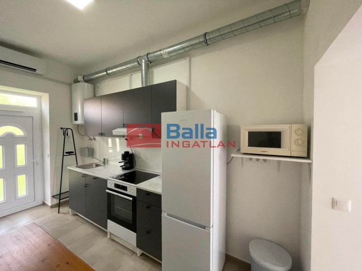 Kiadó 25 m²-estársasházi lakás XIII. Kerület (Angyalföld) , Petneházy utca: 200'000 Ft
