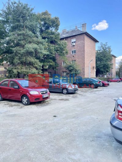 XIII. Kerület (Angyalföld) - Szuterén lakás nagyon kedvező árban eladó!:  81 m&sup2;-es társasházi lakás   (26'000'000 ,- Ft)