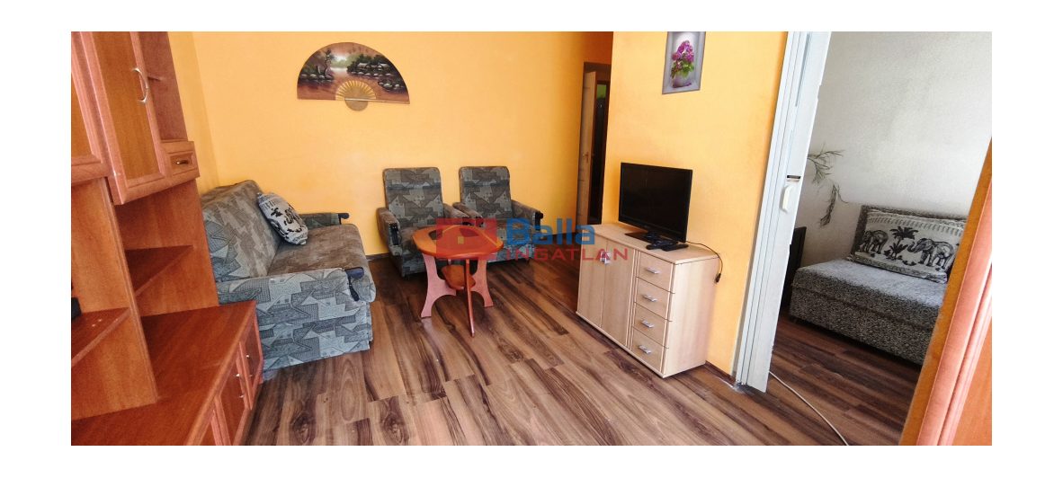 Eladó 32 m²-estársasházi lakás XIII. Kerület (Göncz Árpád városközpont) , Váci út: 49'900'000 Ft