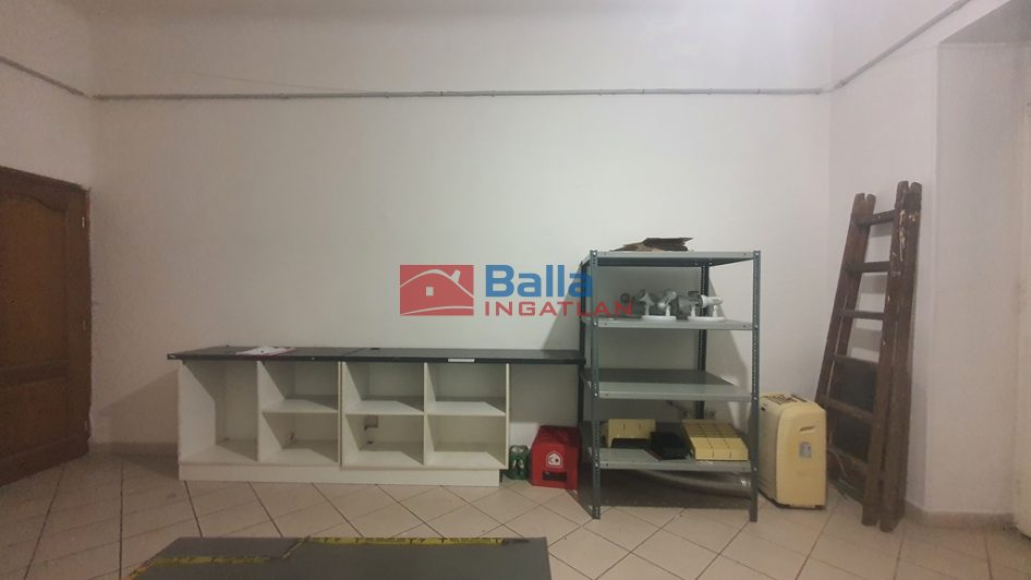 XIII. Kerület (Újlipótváros) - CSANÁDY utca:  21 m&sup2;-es társasházi lakás   (25'000'000 ,- Ft)