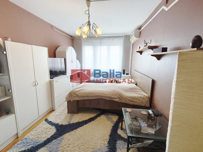 XIV. Kerület (Alsórákos) - Nagy Lajos király útja:  50 m&sup2;-es társasházi lakás   (79'000'000 ,- Ft)